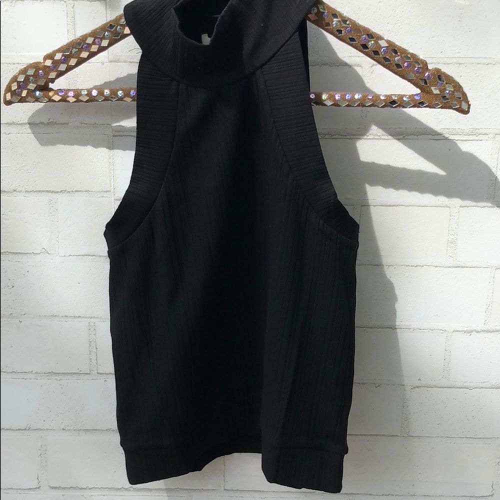 LAST ONE HONEY PUNCH RUST MOCK NECK RIBBED TOP - Picture 7 of 7